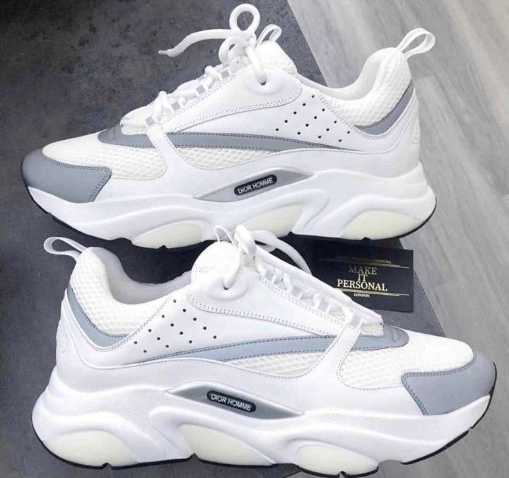 Dior B22